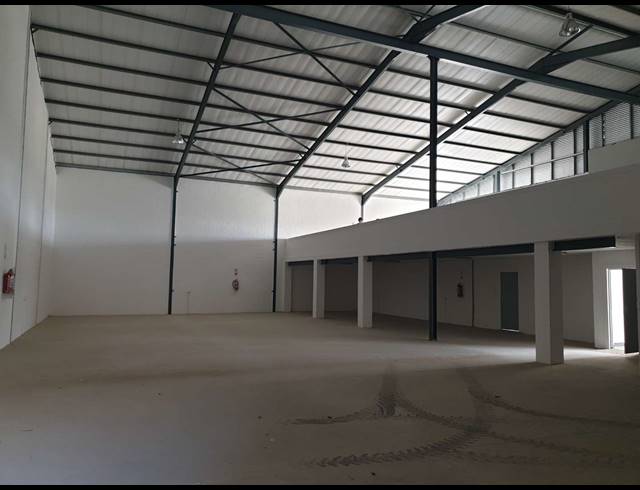 755M² WAREHOUSE FOR SALE IN KILLARNEY GARDENS